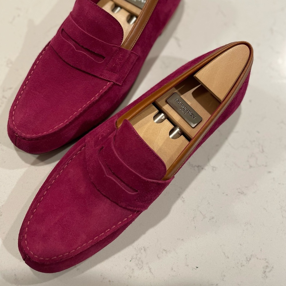 JM Weston Le”MOC” are Ideal shoes for summer, light and stylish.